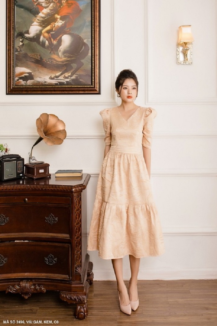 ĐẦM CỔ TIM TAY LỞ PHỒNG Cao Cấp Sang Trọng-2496